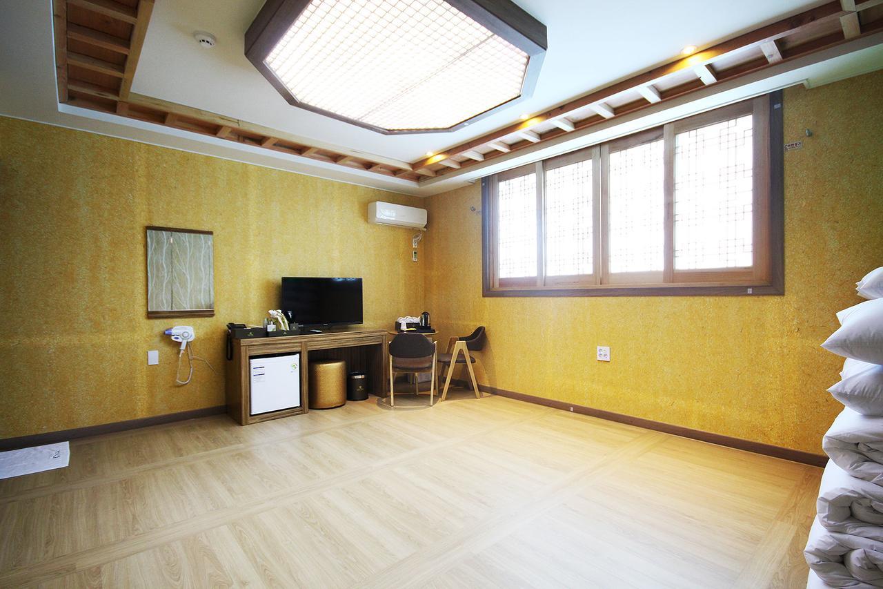 Jeonju Hanok Hotel Kung المظهر الخارجي الصورة