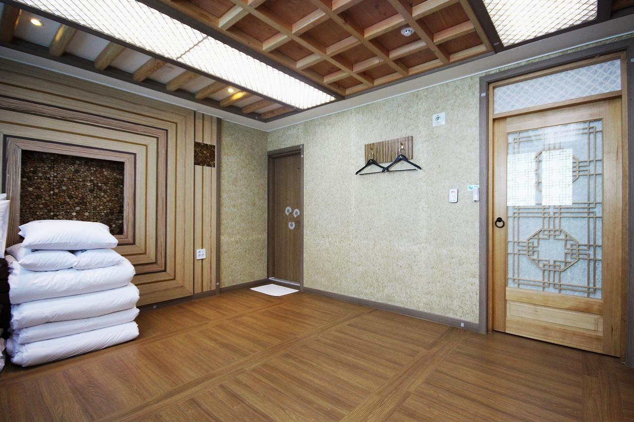 Jeonju Hanok Hotel Kung المظهر الخارجي الصورة